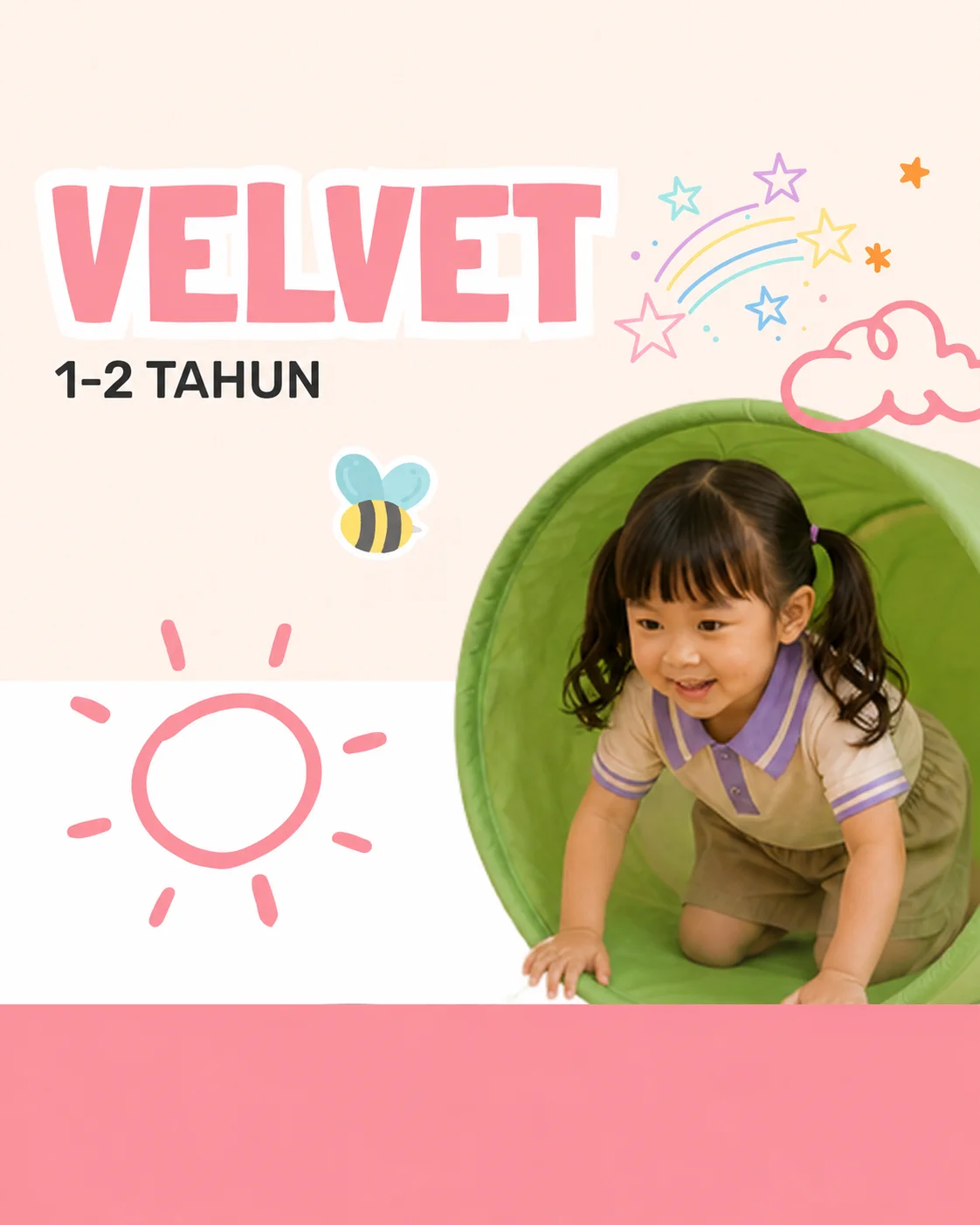 Anak bermain sensory play dengan material Montessori di kelas Velvet